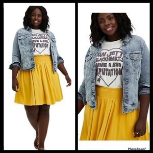 4X 26W Torrid Destructed Denim Jean Jacket Light Wash Trucker Distressed Boho